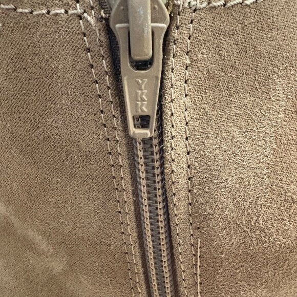 Universal Thread Tan Chunky Heel Ankle Boots Womens Size 7.5 Faux Suede - Picture 9 of 16